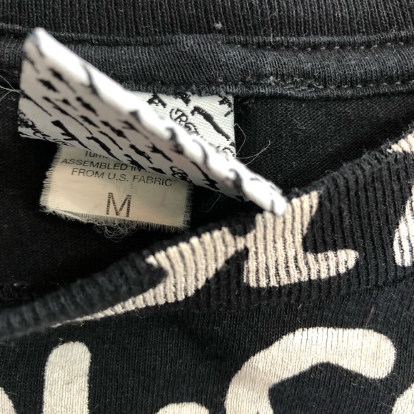 Black & White tee. - Picture 2 of 3